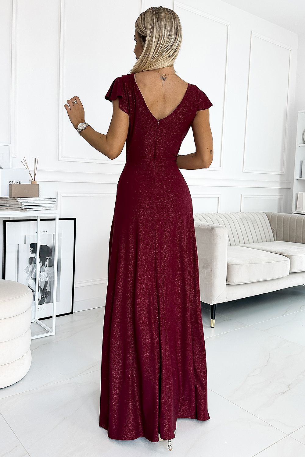 Estélyi ruha model 190992 Numoco