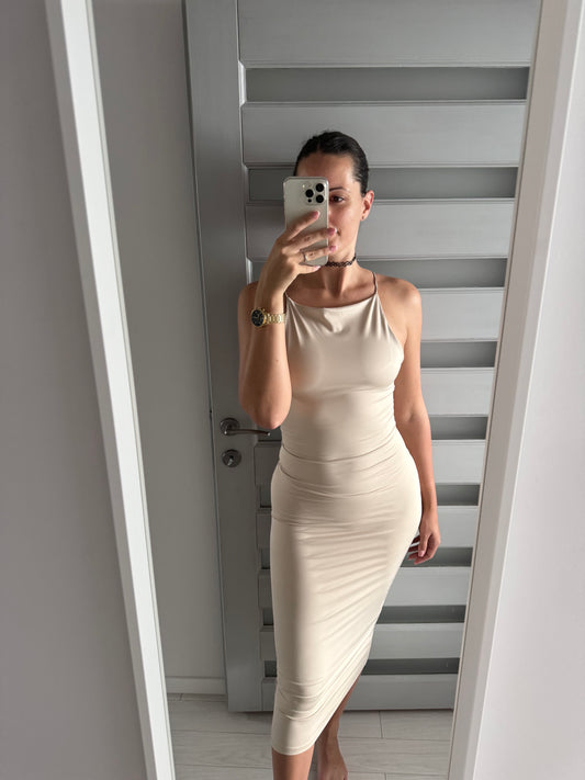 Elizabeth’ bodycon ruha - több színben